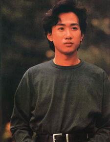 黄家驹趣事爆料新闻视频,揭秘摇滚传奇背后的幽默瞬间 第3张 黄家驹趣事爆料新闻视频,揭秘摇滚传奇背后的幽默瞬间 第3张